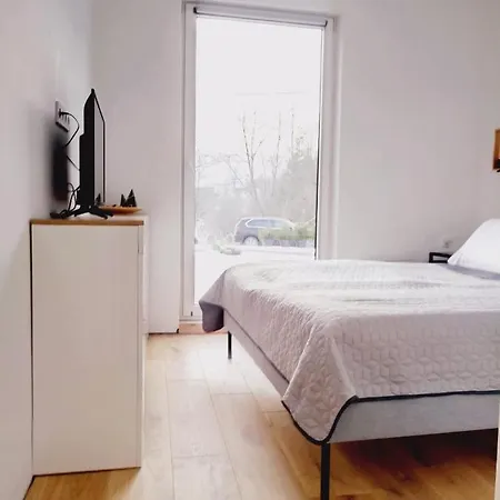 вудхарт2 Apartment