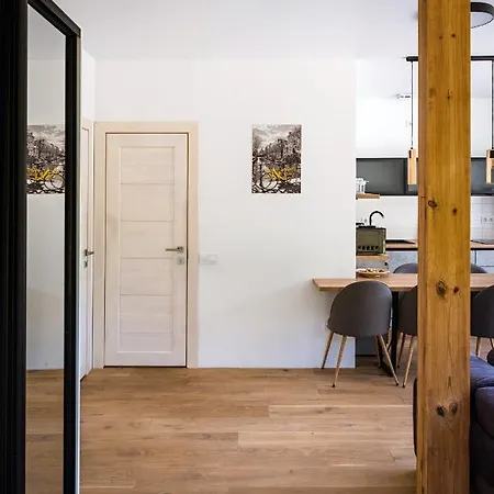 Апартаменты вудхарт2 *