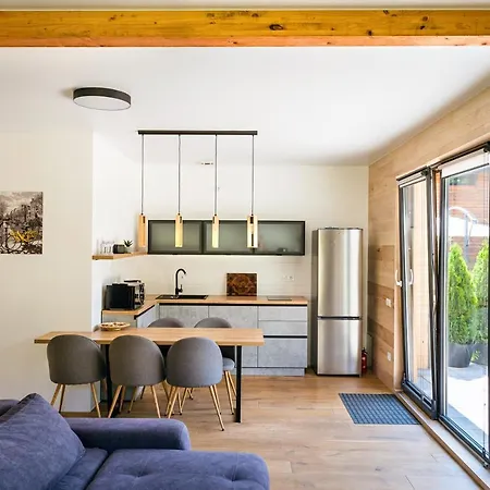 вудхарт2 Apartment *