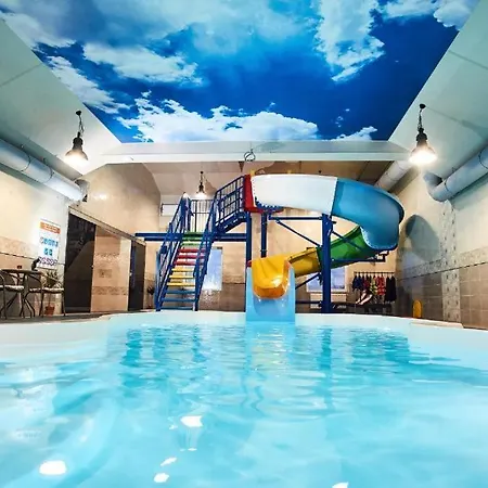 вудхарт2 Apartment Yasinya