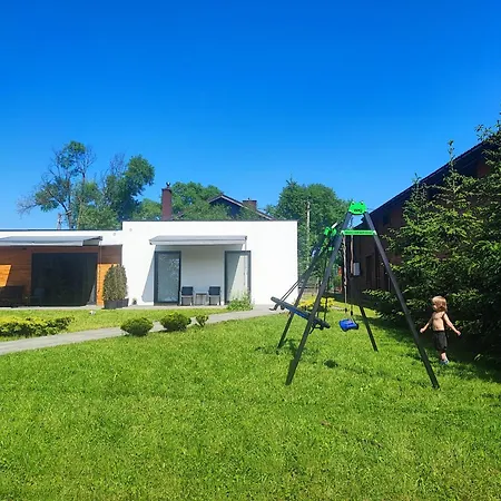 вудхарт2 Apartment Yasinya